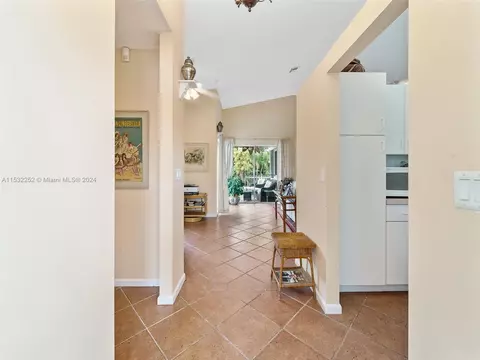 314 SE 3rd Pl, Dania Beach, FL 33004 photo 6
