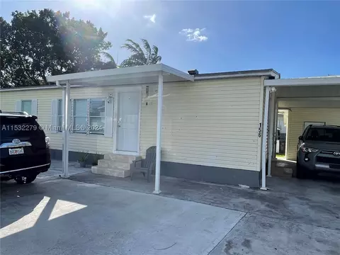 19800 SW 180th Ave UNIT 156, Miami, FL 33187