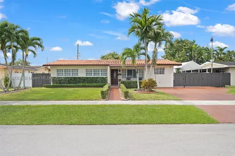 11130 NW 58th Pl, Hialeah, FL 33012