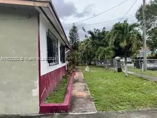 8314 NE 3rd Ct, Miami, FL 33138 photo 13