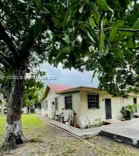 8314 NE 3rd Ct, Miami, FL 33138 photo 17