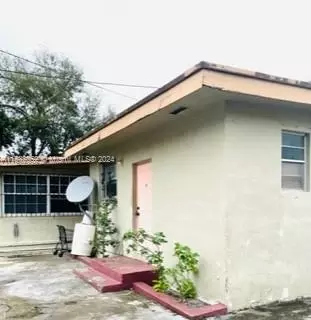 8314 NE 3rd Ct, Miami, FL 33138 photo 15