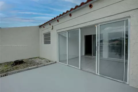 Exterior - 7202 Jacaranda Ln #7202, Miami Lakes, FL 33014 photo 3 of 8