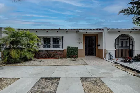 7202 Jacaranda Ln #7202, Miami Lakes, FL 33014 photo 1