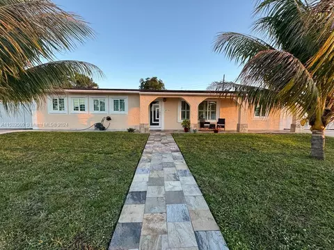4250 NW 178th Dr, Miami Gardens, FL 33055 photo 1