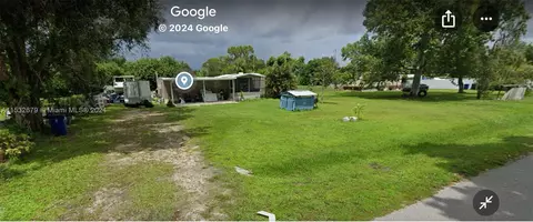 8146 Ebson Dr N, North Fort Myers, FL 33917