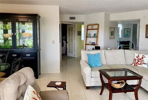 2520 SE 20th Pl #204-B, Homestead, FL 33035
