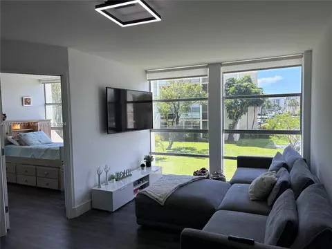 851 Three Islands Blvd #208, Hallandale Beach, FL 33009