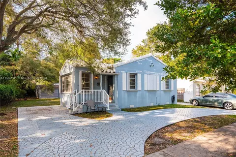2325 Swanson Ave, Coconut Grove, FL 33133