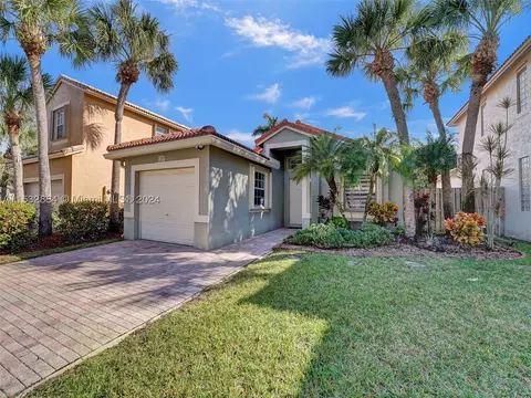 1287 NW 170th Ter, Pembroke Pines, FL 33028