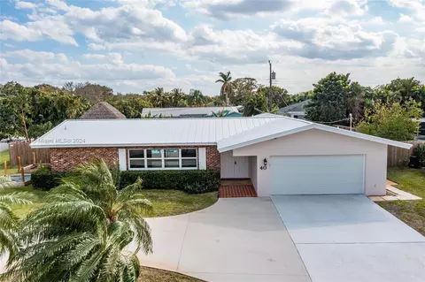 40 Starboard Way, Tequesta, FL 33469