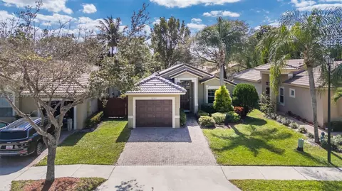 16414 Sapphire Bnd, Weston, FL 33331