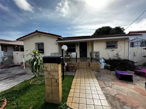 3014 SW 5th St, Miami, FL 33135