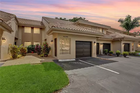 16356 Malibu Dr #36, Weston, FL 33326