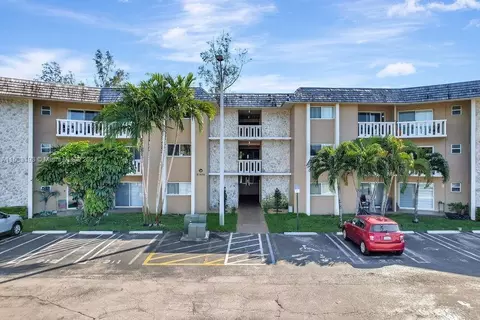7430 Miami Lakes Dr #E303, Miami Lakes, FL 33014