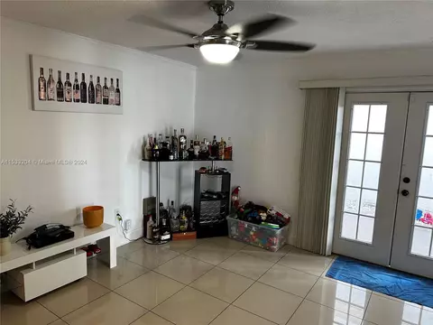 823 W 79th St, Hialeah, FL 33014 photo 4