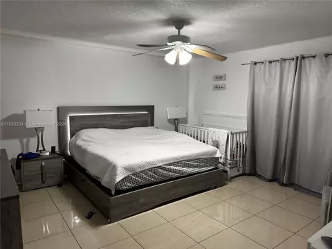 823 W 79th St, Hialeah, FL 33014 photo 6