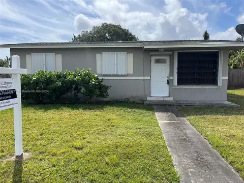 Undisclosed, Miami, FL 33176
