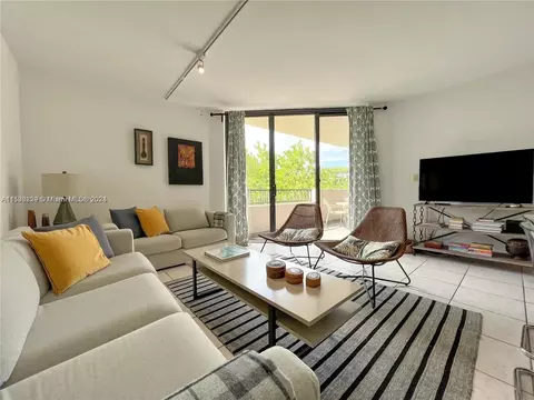 Undisclosed, Key Biscayne, FL 33149 photo 12