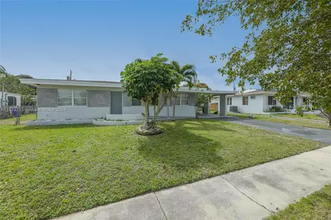 2960 SW 2nd Ct, Fort Lauderdale, FL 33312
