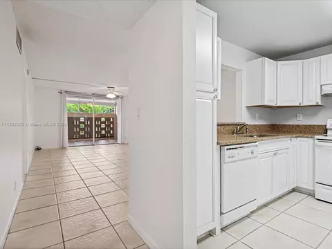 Undisclosed, Plantation, FL 33317
