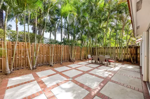 5632 Amersham Way, Boca Raton, FL 33486 photo 13