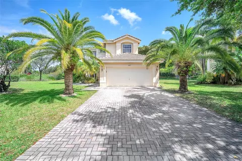 16117 SW 27th St, Miramar, FL 33027