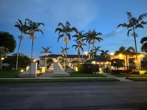 12815 SW 133rd St, Miami, FL 33186