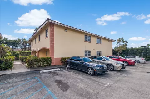 6767 NW 182nd St #101, Hialeah, FL 33015
