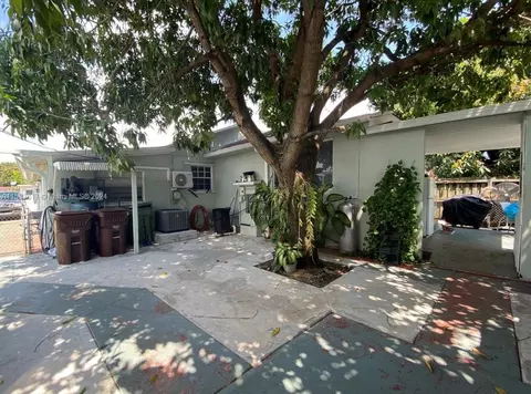 Exterior - 258 E 12th St, Hialeah, FL 33010 photo 2 of 5