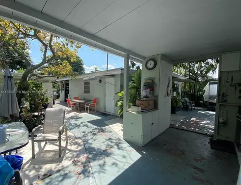 Exterior - 258 E 12th St, Hialeah, FL 33010 photo 4 of 5