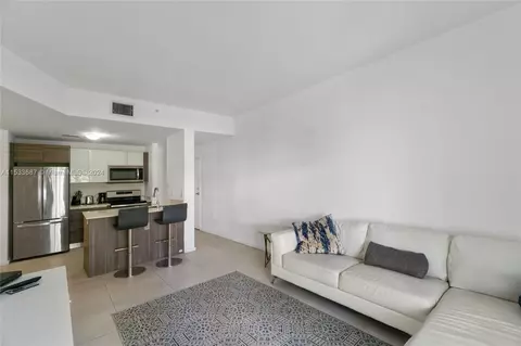 481 NE 29th St #402, Miami, FL 33137