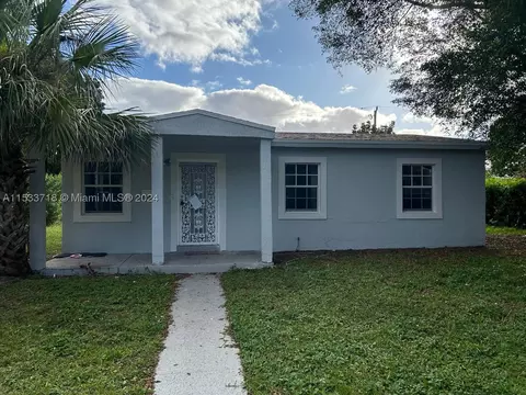 16141 NW 18th Ave, Miami Gardens, FL 33054