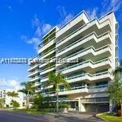 1025 92nd St #306, Bay Harbor Islands, FL 33154