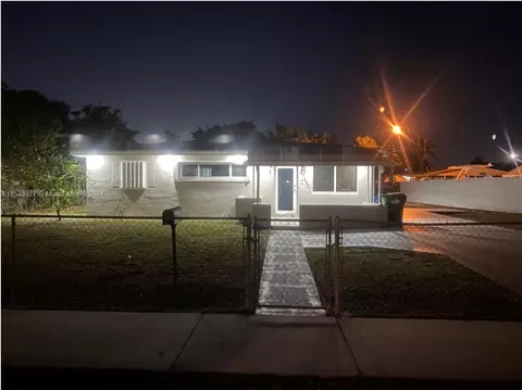 17320 NW 32nd Ave, Miami Gardens, FL 33056