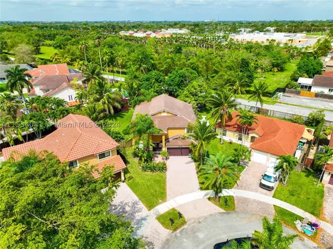 9309 SW 212th Ter, Cutler Bay, FL 33189