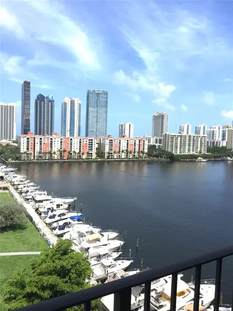 290 174th St #1117, Sunny Isles Beach, FL 33160