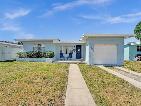 720 N 73rd Ter, Hollywood, FL 33024