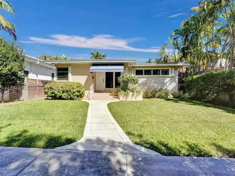 211 SW 24th Rd, Miami, FL 33129