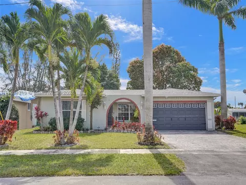 7210 NW 21st St, Sunrise, FL 33313