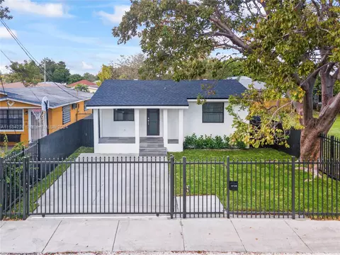 1739 NW 67th St, Miami, FL 33147