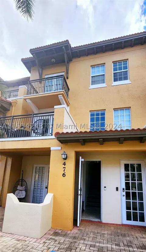 476 SW 147th Ave #4613, Pembroke Pines, FL 33027