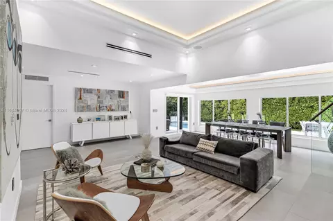 Living - 452 Hampton Ln, Key Biscayne, FL 33149 photo 1 of 2