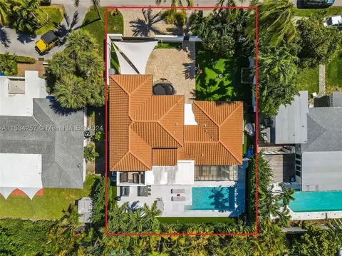 452 Hampton Ln, Key Biscayne, FL 33149 photo 1