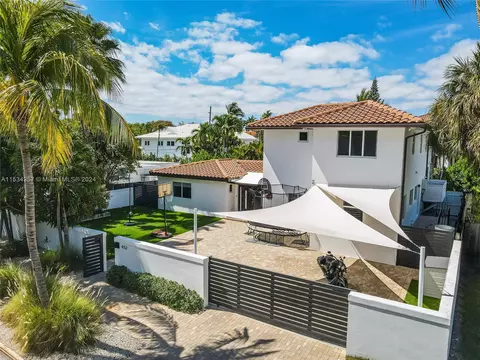 Other - 452 Hampton Ln, Key Biscayne, FL 33149 photo 1 of 8