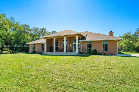 13350 56th Pl N, Royal Palm Beach, FL 33411