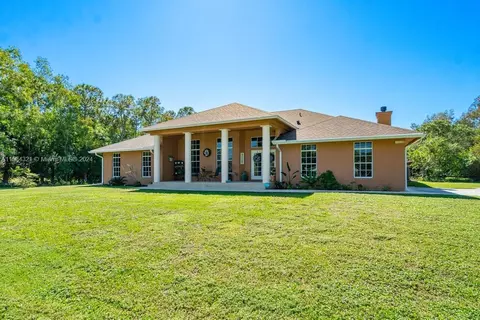13350 56th Pl N, Royal Palm Beach, FL 33411