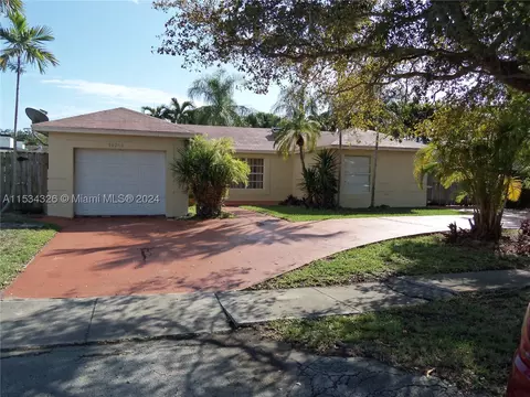 14264 SW 153rd Ter, Miami, FL 33177