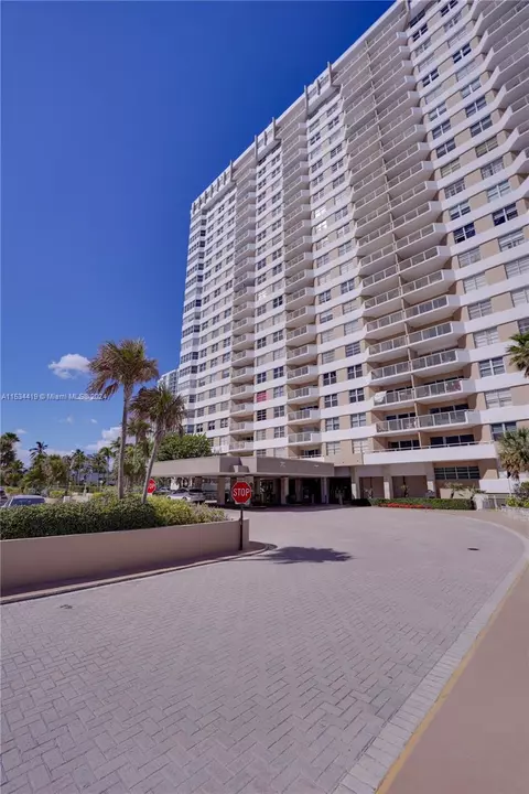 1950 S Ocean Dr #6H, Hallandale Beach, FL 33009