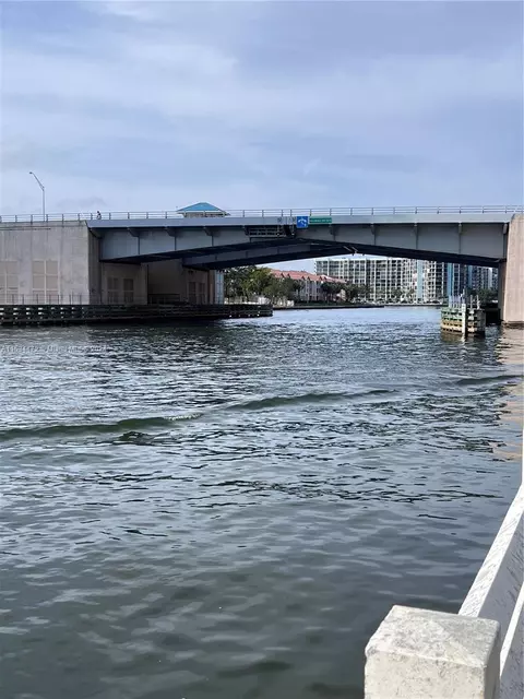 1825 S Ocean Dr #306, Hallandale Beach, FL 33009